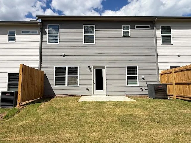 93 Maple Trail Dawsonville, GA 30534