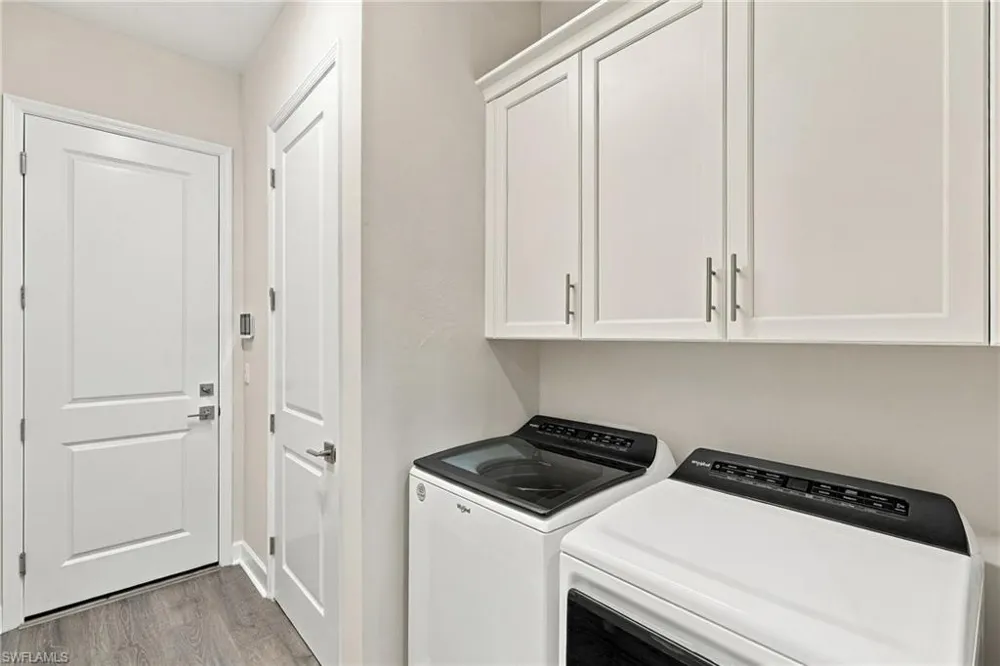 7198 Saona Court Naples, FL 34113