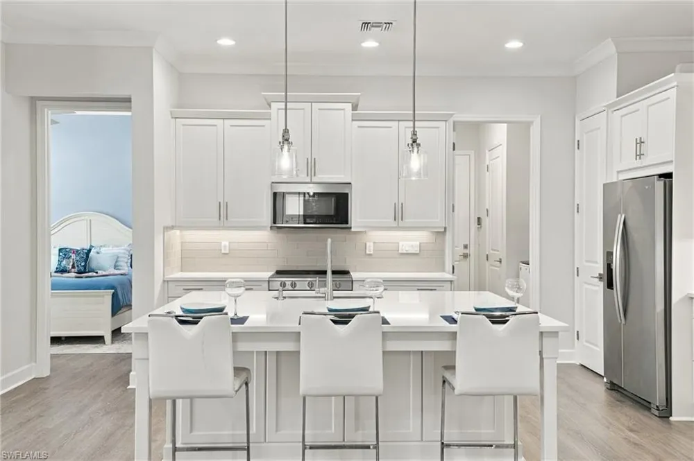 7198 Saona Court Naples, FL 34113