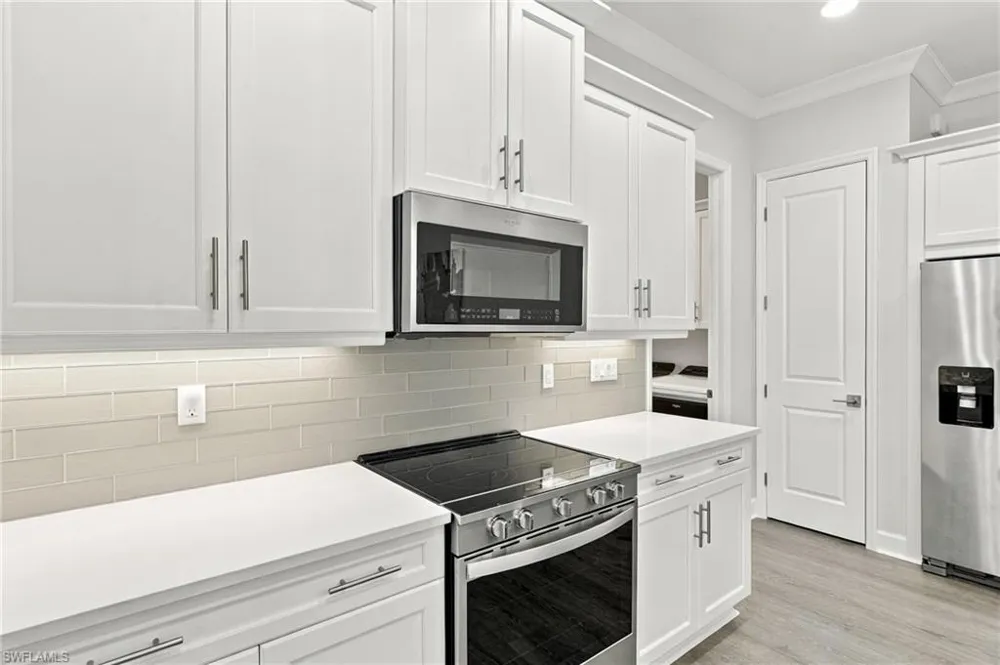 7198 Saona Court Naples, FL 34113