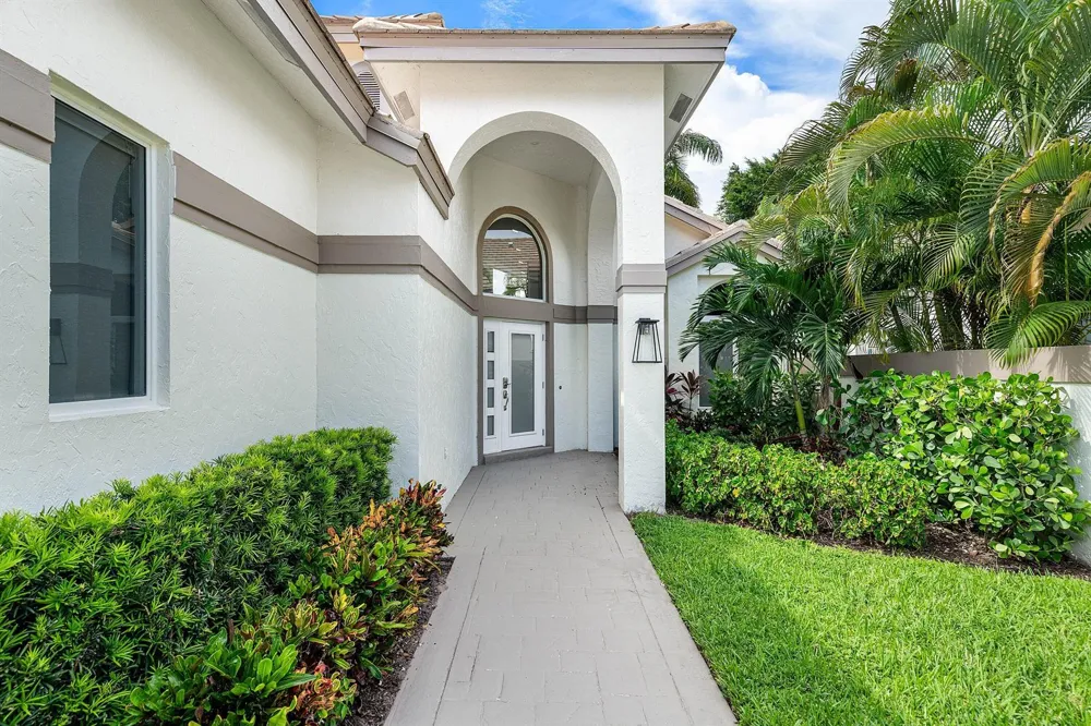 5455 NW 20th Avenue Boca Raton, FL 33496