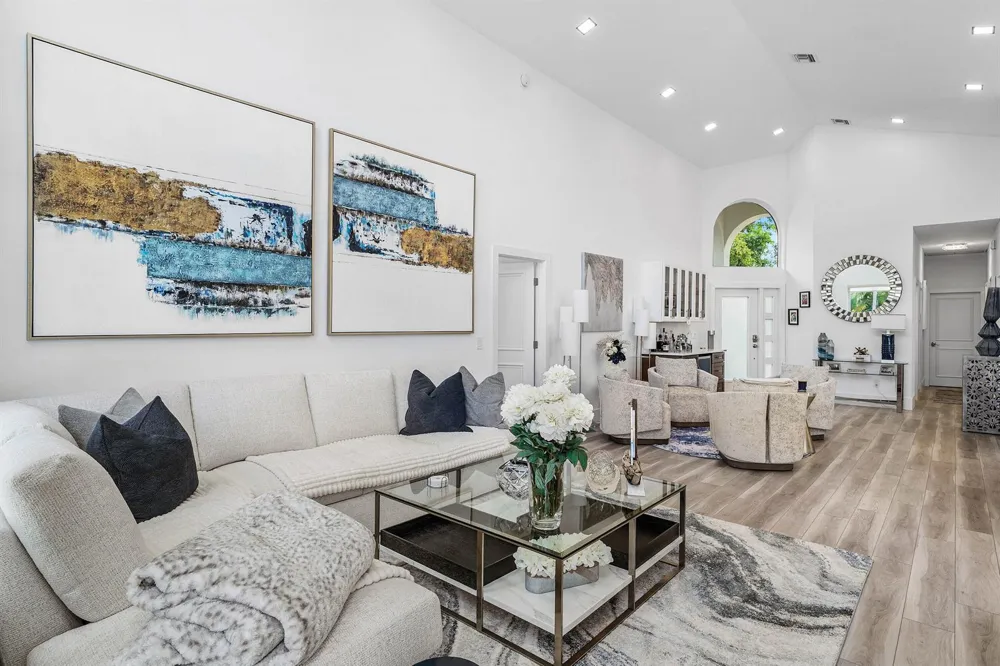 5455 NW 20th Avenue Boca Raton, FL 33496