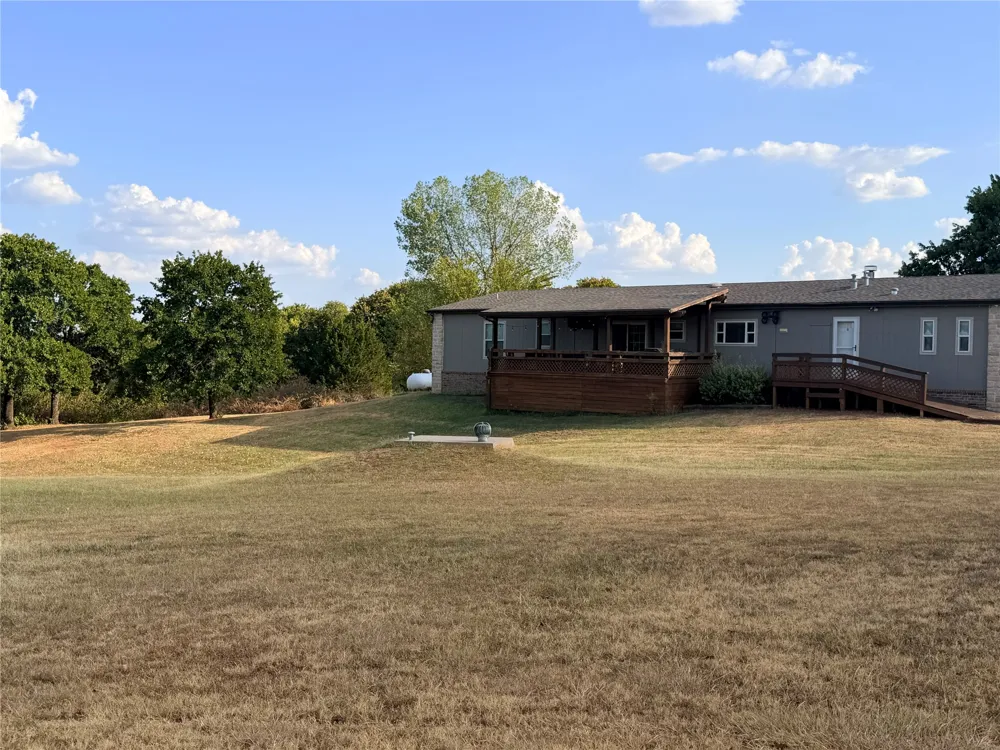 20926 E Ranch Lane E Blanchard, OK 73010