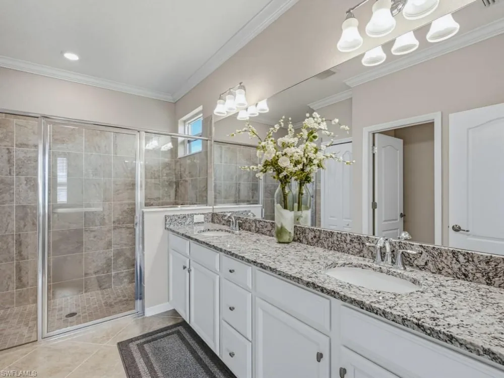 1482 Santiago Circle Naples, FL 34113