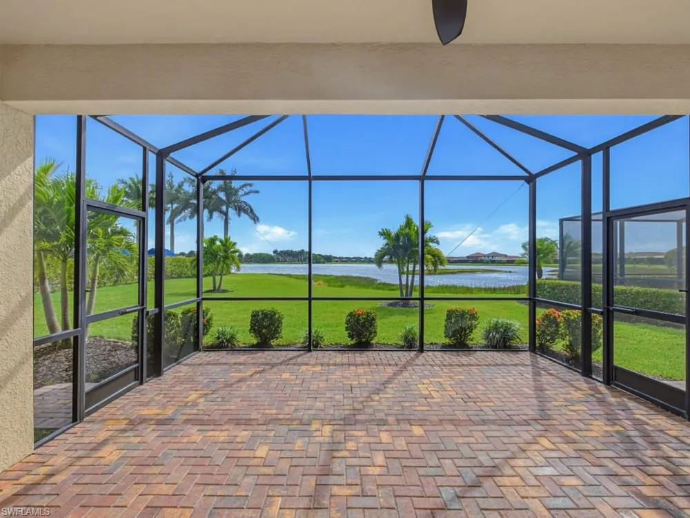 1482 Santiago Circle Naples, FL 34113