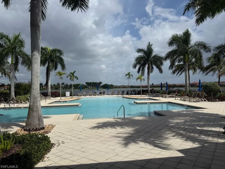 1482 Santiago Circle Naples, FL 34113