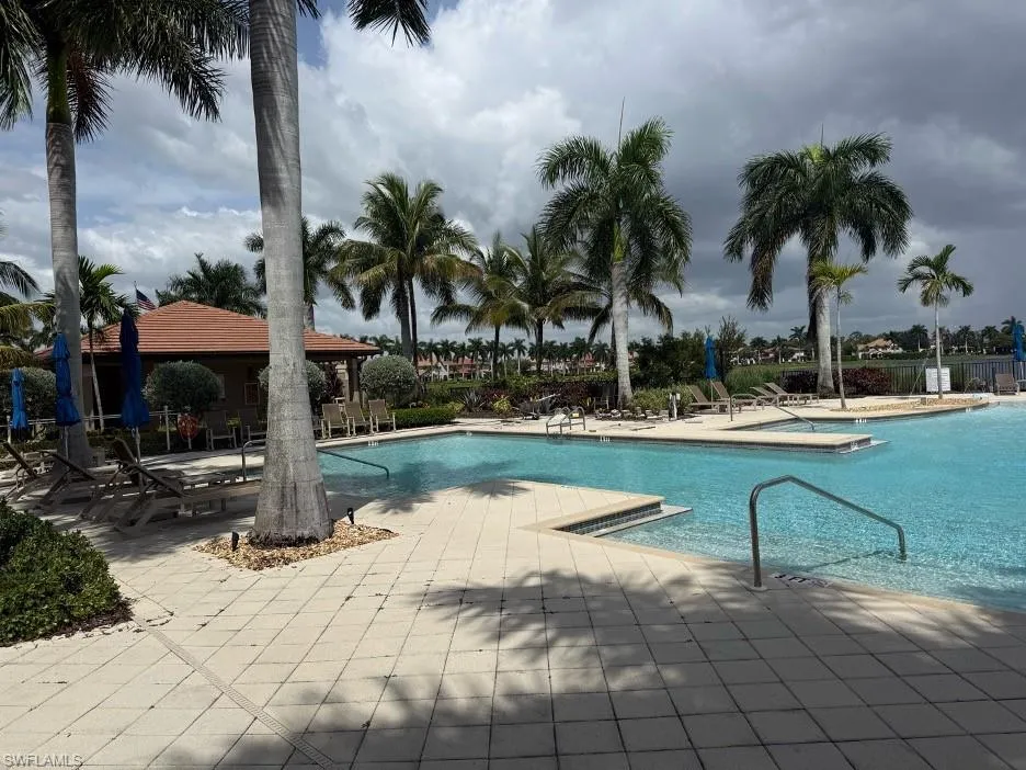 1482 Santiago Circle Naples, FL 34113