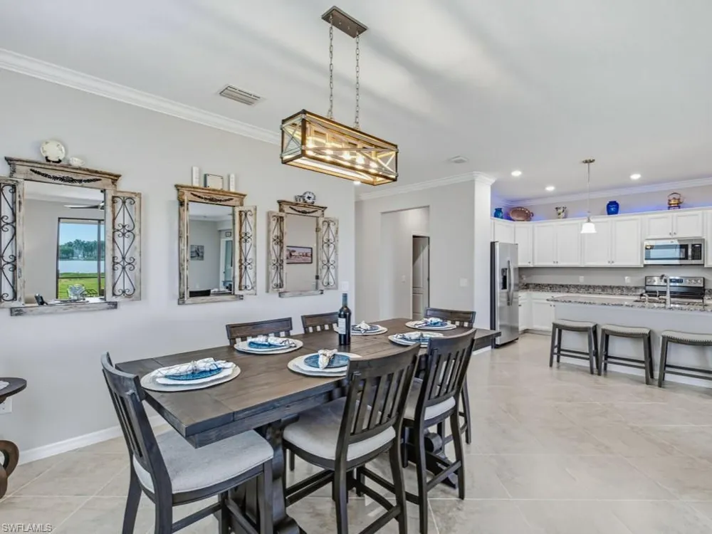 1482 Santiago Circle Naples, FL 34113