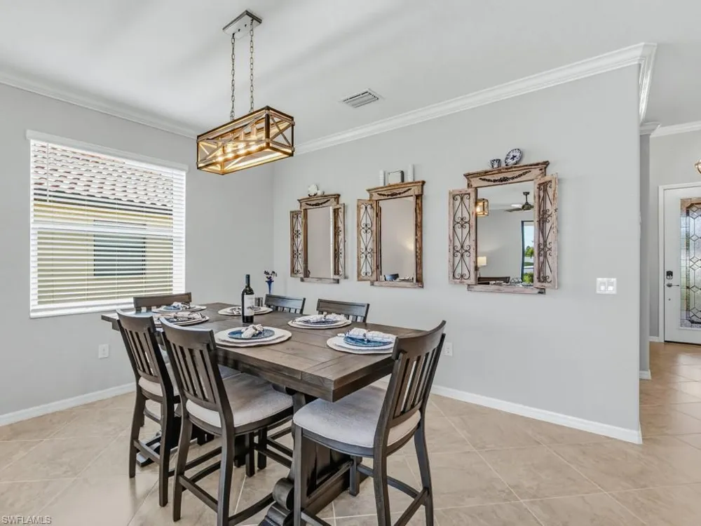 1482 Santiago Circle Naples, FL 34113