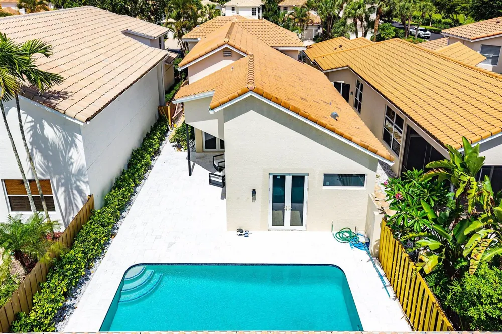 6674 NW 25th Avenue Boca Raton, FL 33496