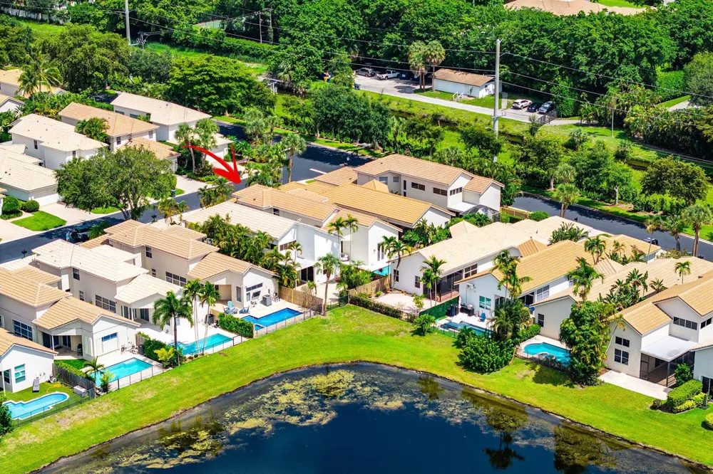 6674 NW 25th Avenue Boca Raton, FL 33496