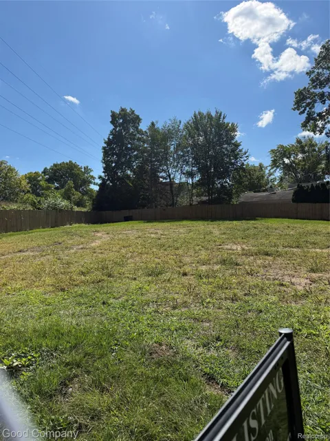 1201 Woodsboro Drive