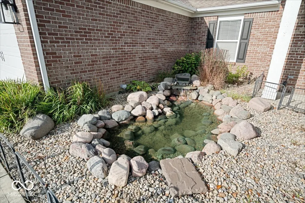6862 Eagle Crossing Boulevard Brownsburg, IN 46112