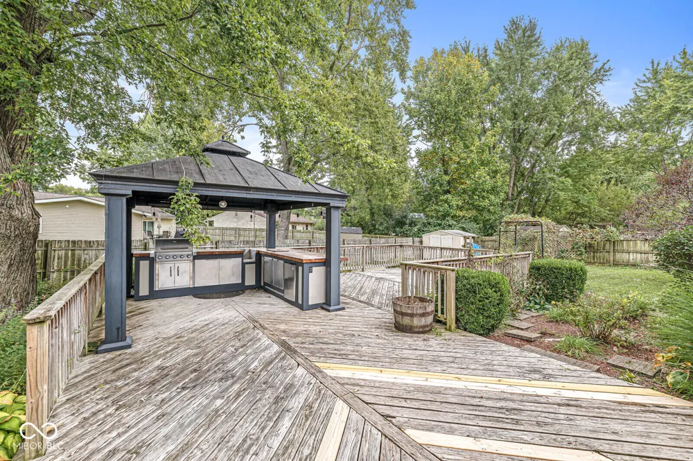 7611 Moultrie Court Indianapolis, IN 46217