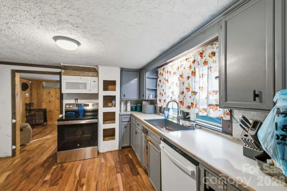 1219 Peak Place NW Lenoir, NC 28645