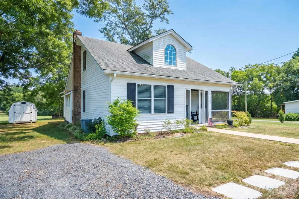 28032 Pole Running Road Mount Pleasant, NC 28124