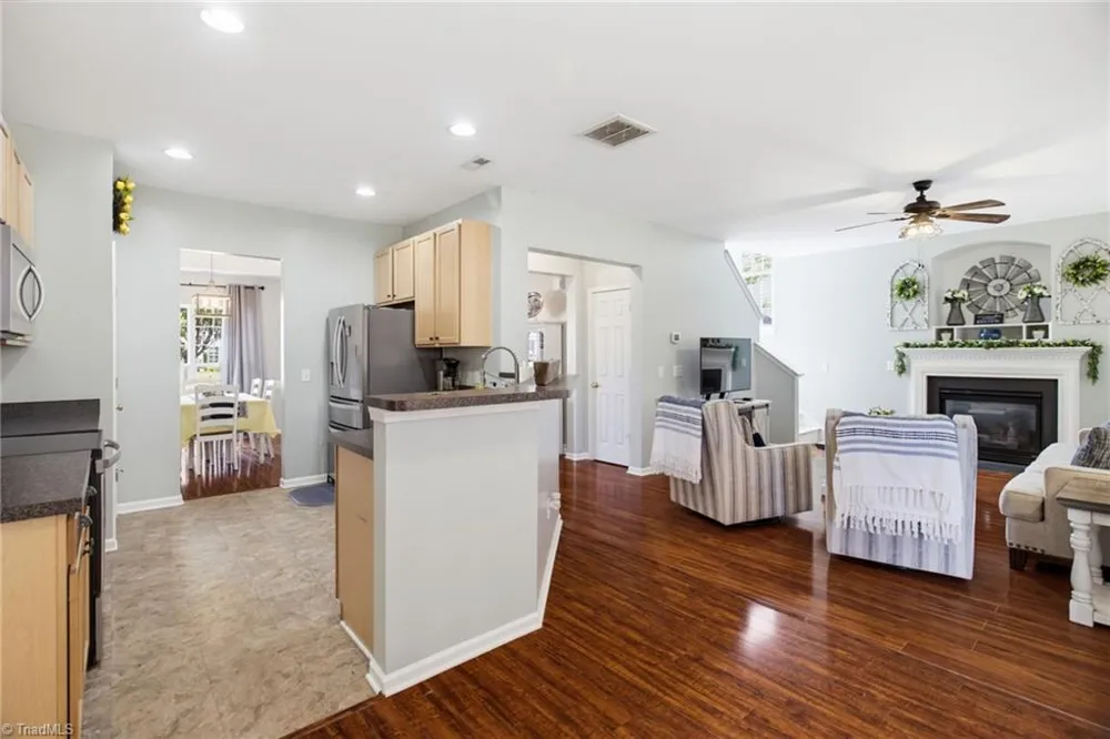 4134 Grassy Knoll Circle Winston-Salem, NC 27107