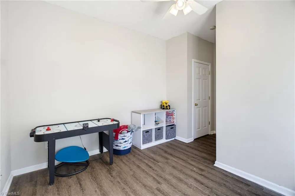 4134 Grassy Knoll Circle Winston-Salem, NC 27107