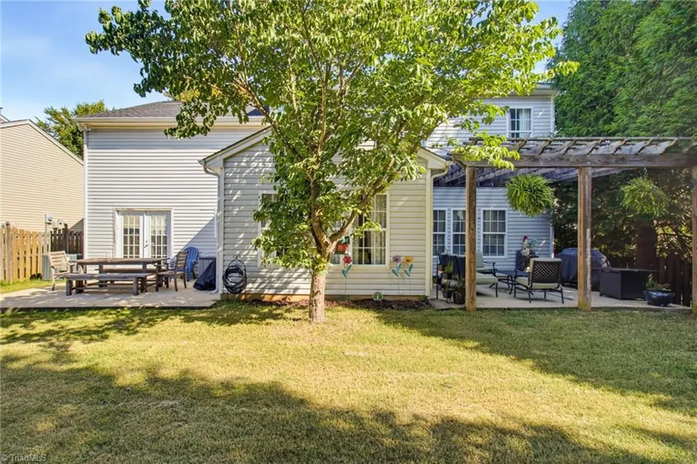 4134 Grassy Knoll Circle Winston-Salem, NC 27107