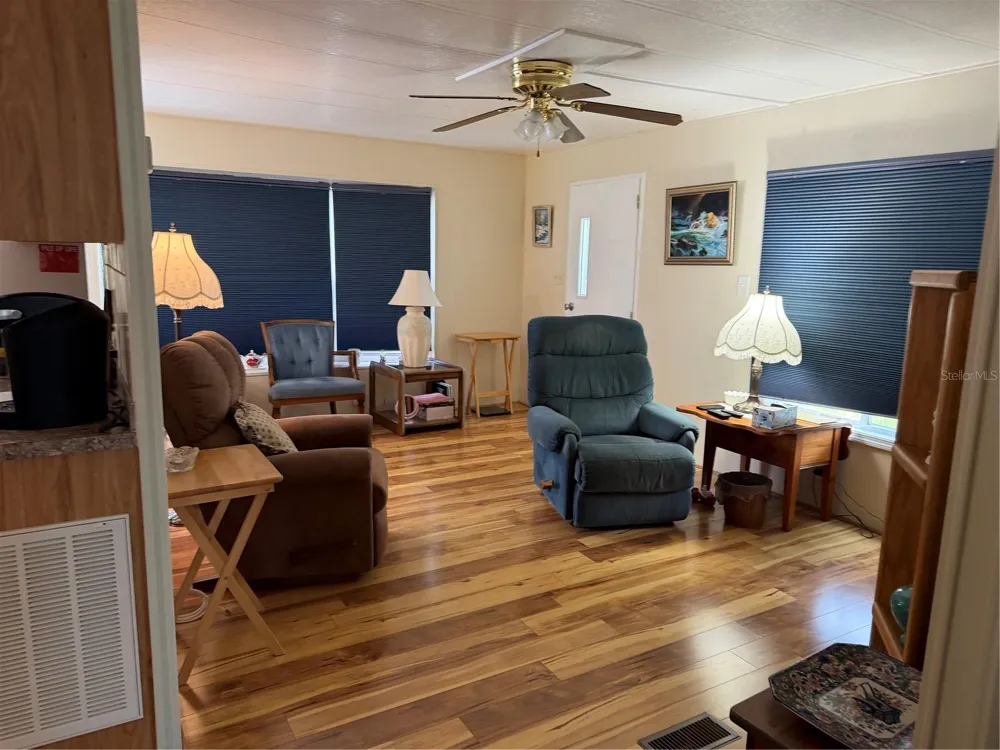 7476 DEARBORN AVENUE Brooksville, FL 34613