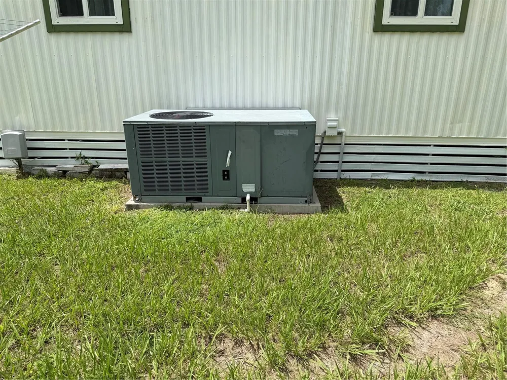 7476 DEARBORN AVENUE Brooksville, FL 34613