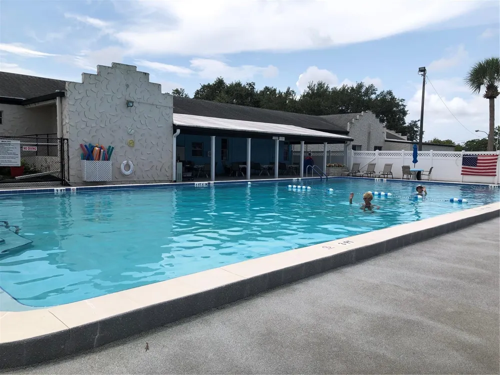 7476 DEARBORN AVENUE Brooksville, FL 34613
