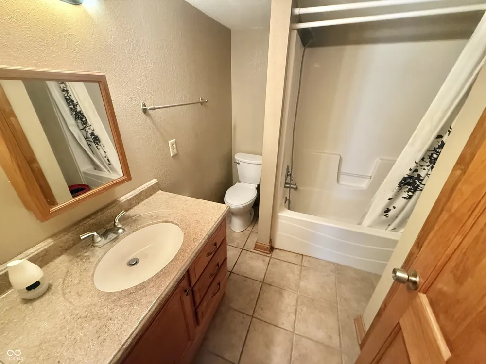 1015 W Raymond Street Brownstown, IN 47220