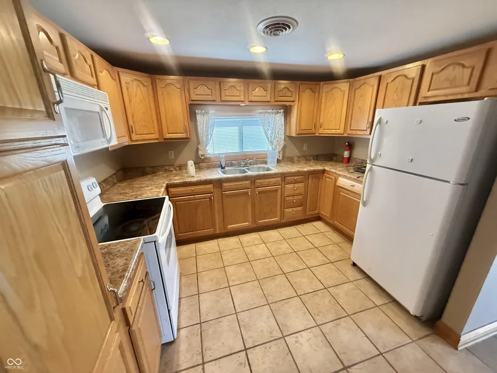 1015 W Raymond Street Brownstown, IN 47220