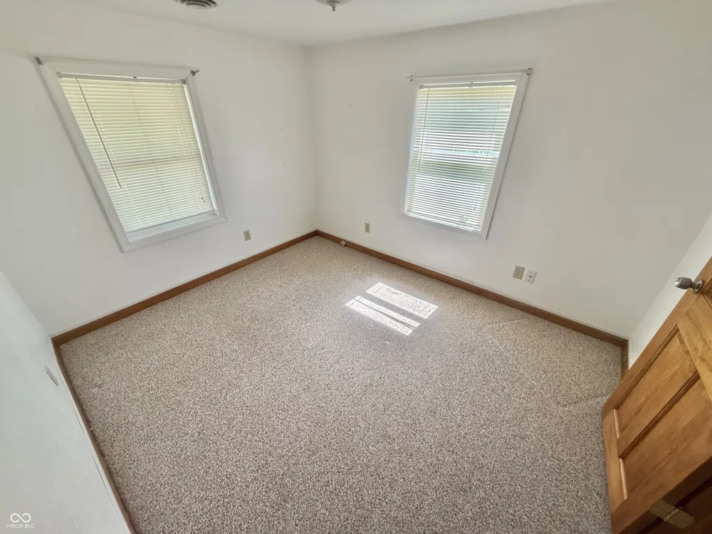 1015 W Raymond Street Brownstown, IN 47220