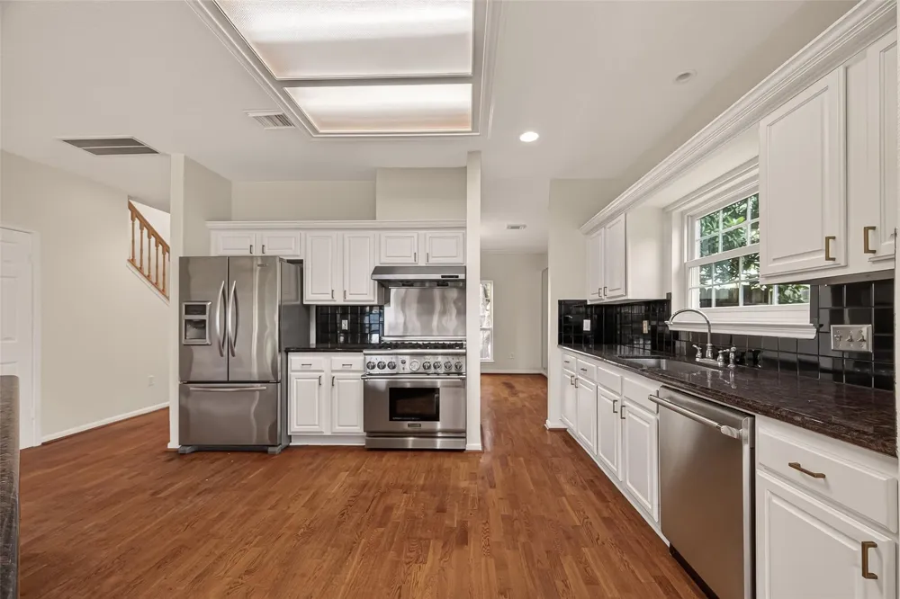 2406 Droxford Drive Houston, TX 77008
