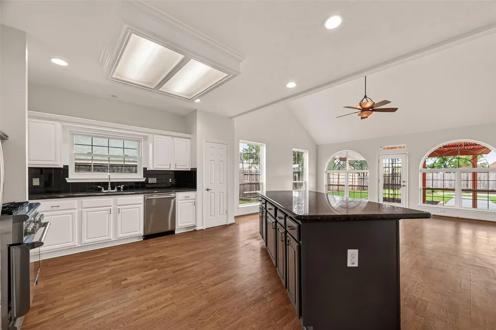 2406 Droxford Drive Houston, TX 77008