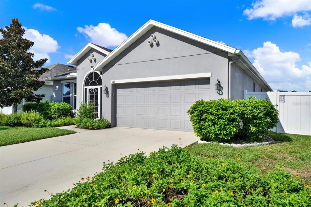 1109 OLD WINDSOR WAY Spring Hill, FL 34609