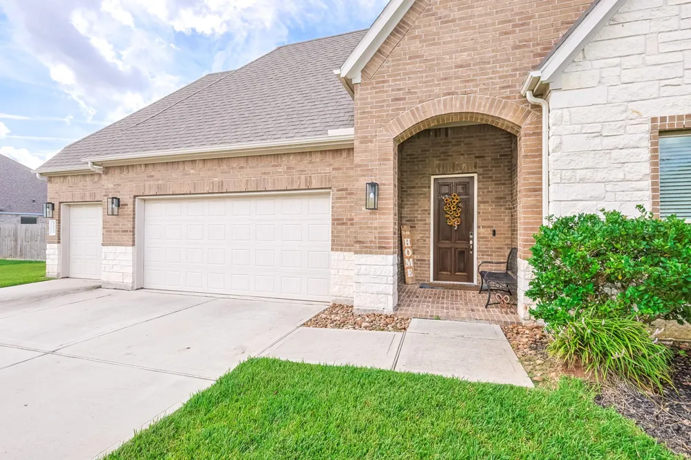 12239 Seagrape Lane Conroe, TX 77304
