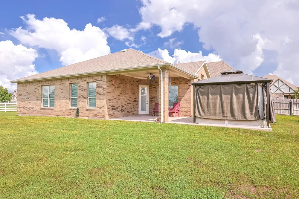 12239 Seagrape Lane Conroe, TX 77304