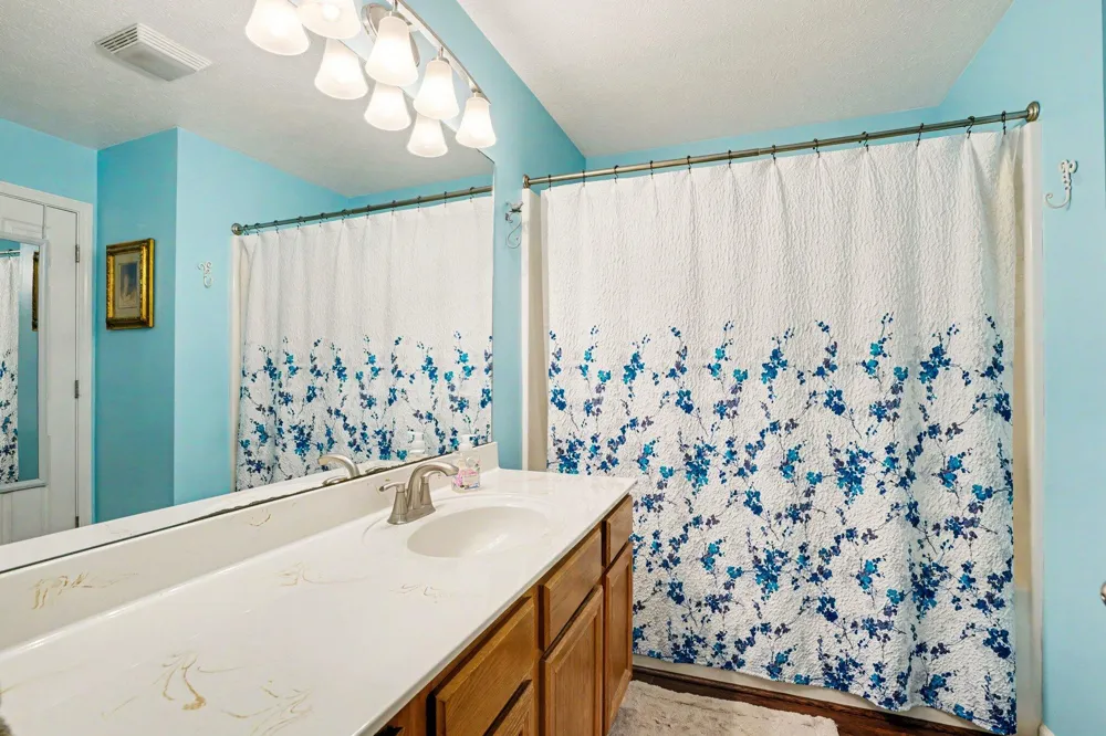 6367 Pokagon Road Berrien Center, MI 49102