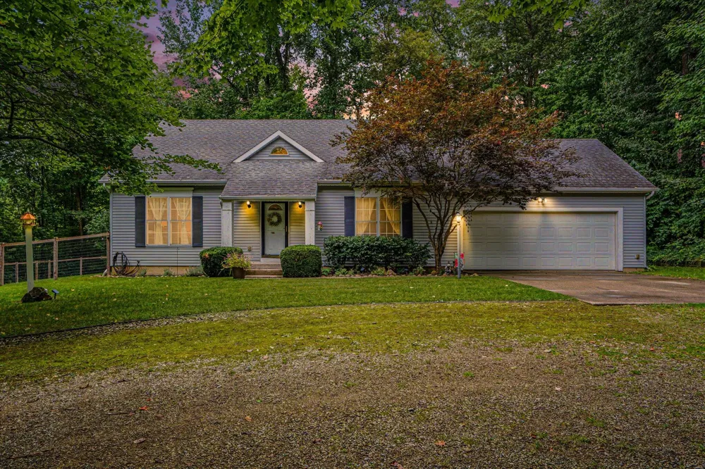 6367 Pokagon Road Berrien Center, MI 49102
