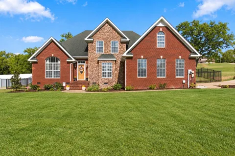 126 Stonecreek Dr