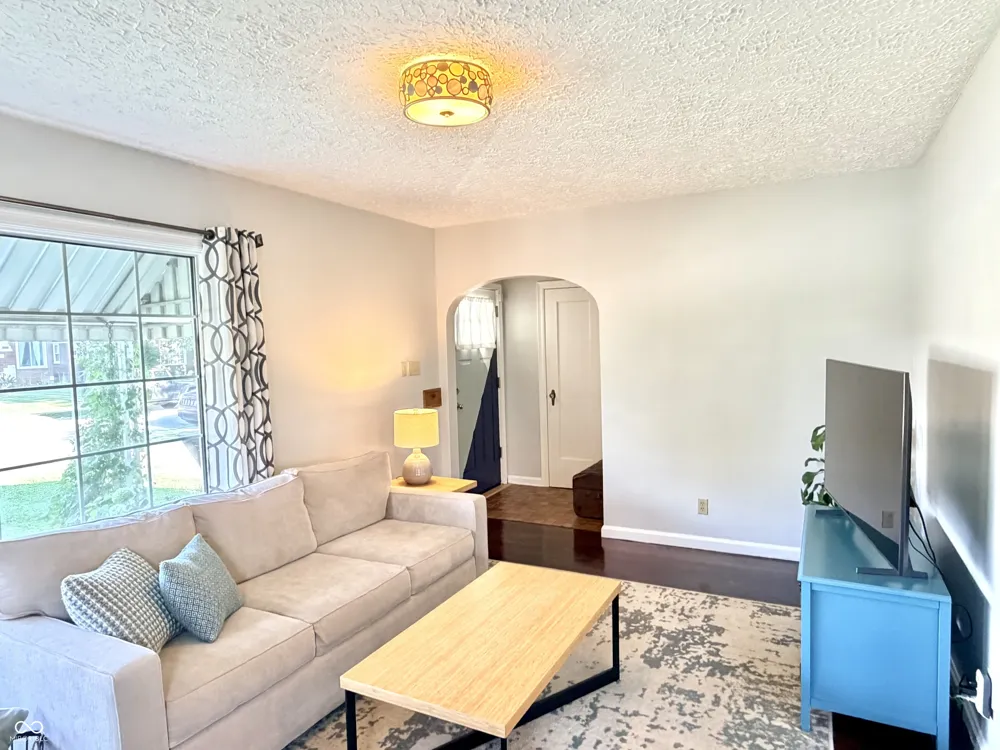 1210 Downey Avenue Indianapolis, IN 46219