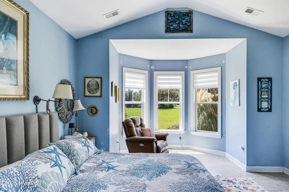 5019 Pierhead Court Southport, NC 28461
