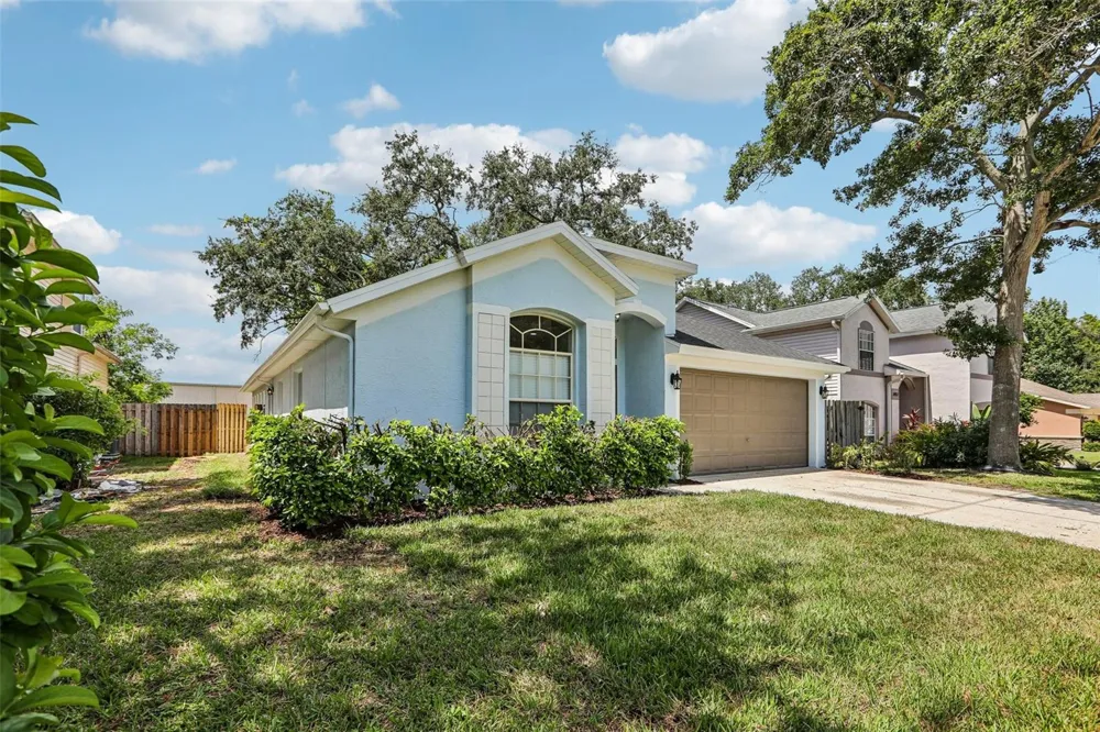 2455 HICKMAN CIRCLE Clearwater, FL 33761