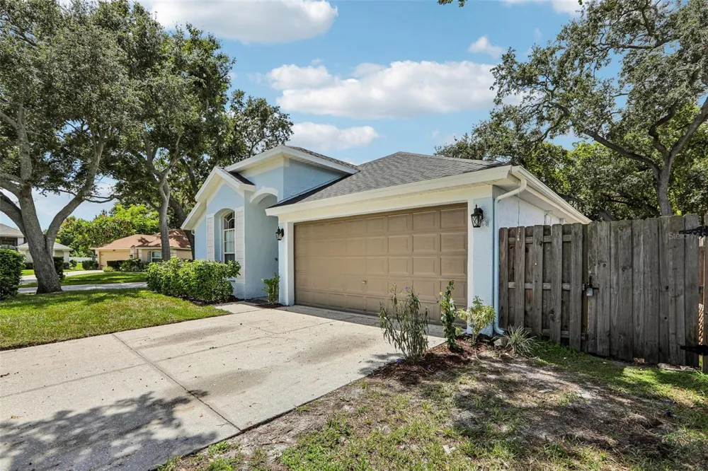 2455 HICKMAN CIRCLE Clearwater, FL 33761
