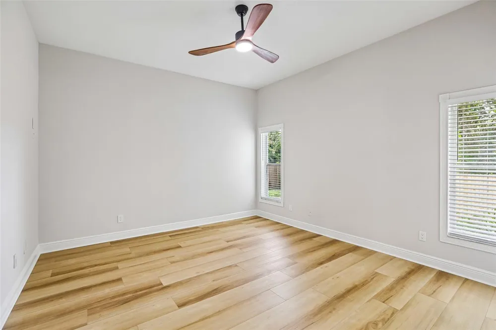 2455 HICKMAN CIRCLE Clearwater, FL 33761