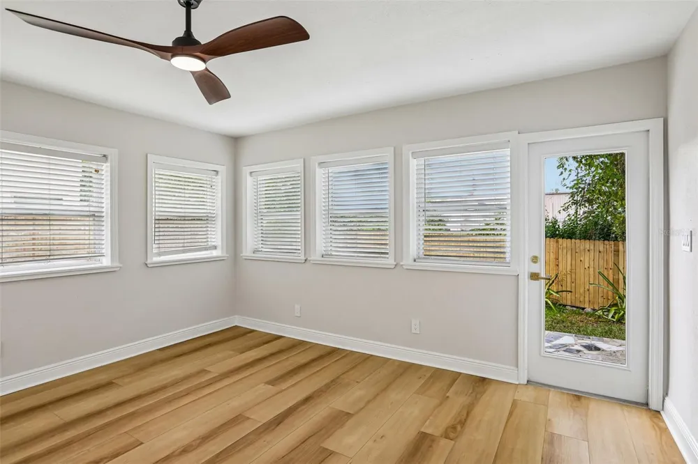 2455 HICKMAN CIRCLE Clearwater, FL 33761
