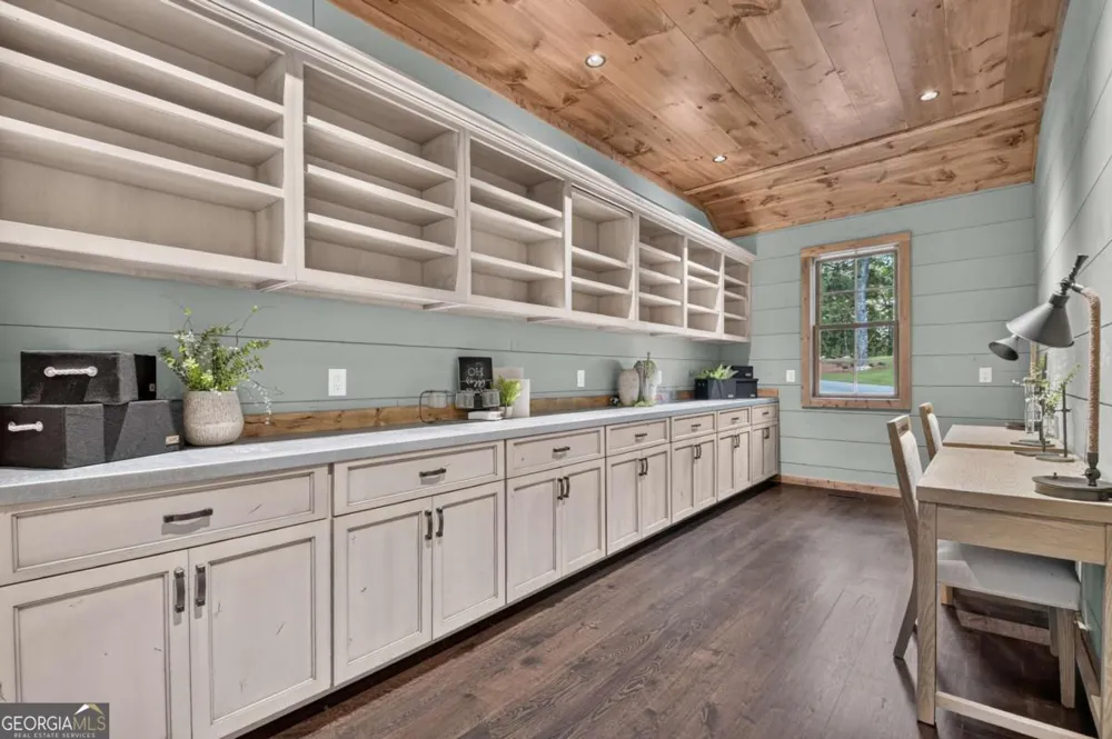66 Rome PT Blue Ridge, GA 30513