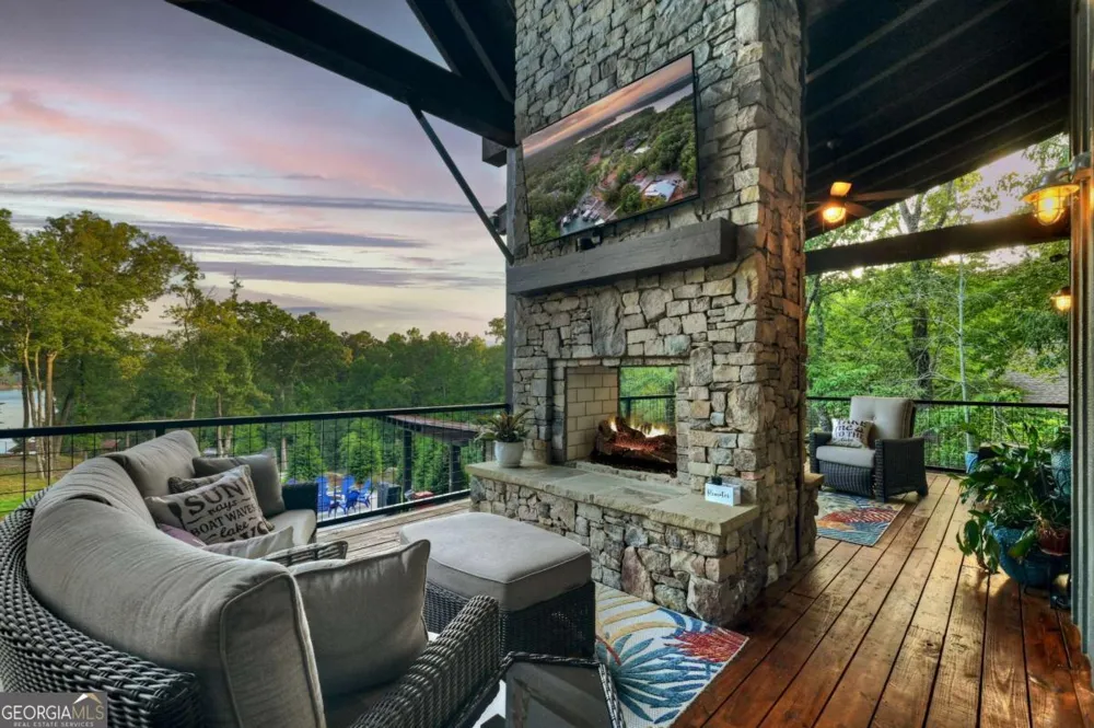 66 Rome PT Blue Ridge, GA 30513