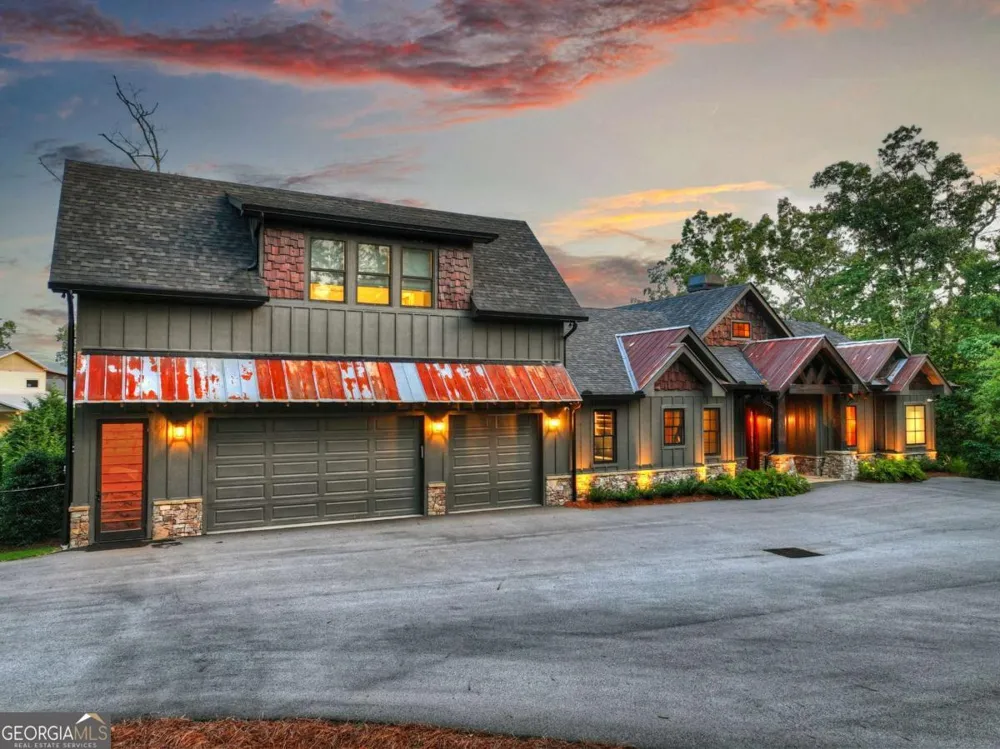 66 Rome PT Blue Ridge, GA 30513