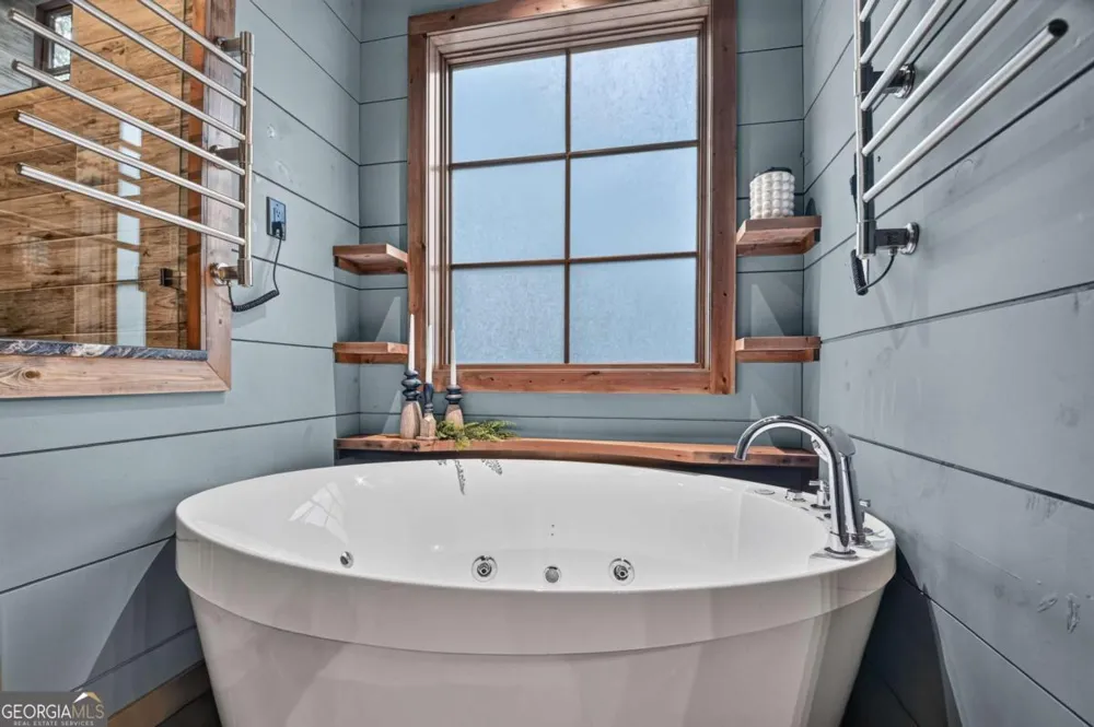 66 Rome PT Blue Ridge, GA 30513