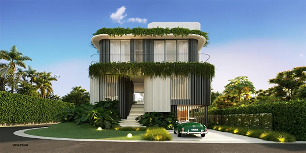 920 Venetian Dr Miami, FL 33139