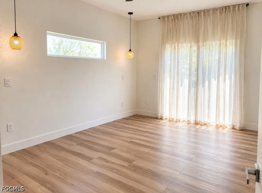 E 11th Street Lehigh Acres, FL 33972