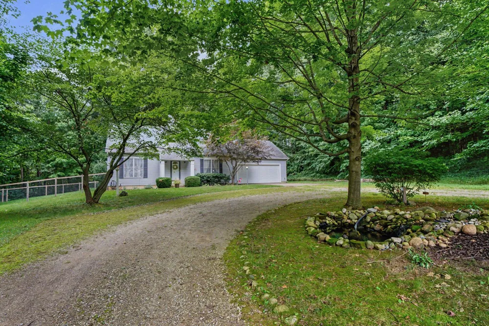 6367 Pokagon Road Berrien Township, MI 49102